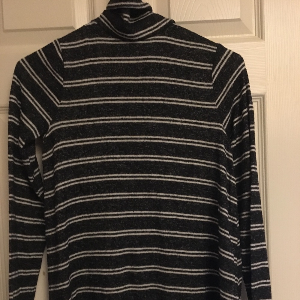 Turtle neck sweater